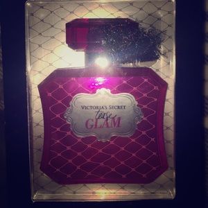 Victoria Secret tease